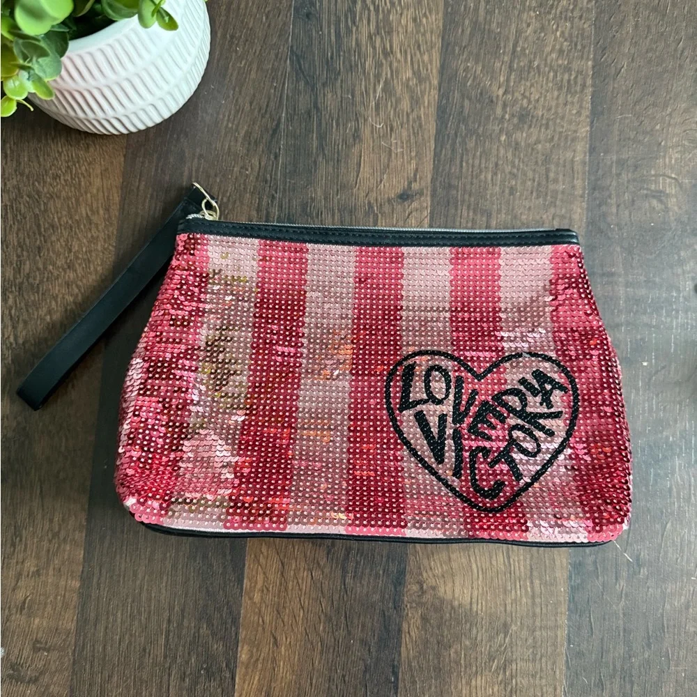 Victoria’s Secret Cosmetic Bag/Wristlet Bundle - Picture 6 of 12